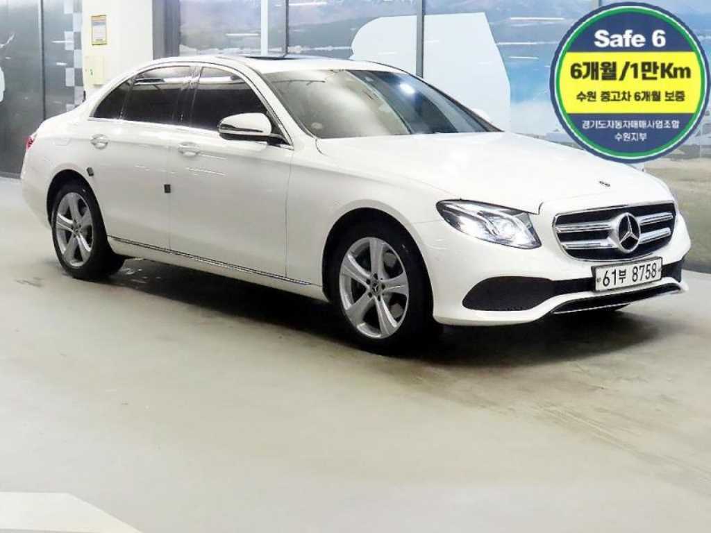 벤츠 E 클래스 E-클래스 W213 E220d 아방가르드 기본형